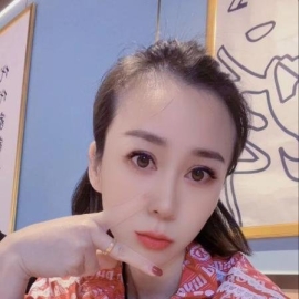 性感短发丽莎