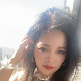 晋安少妇媚儿