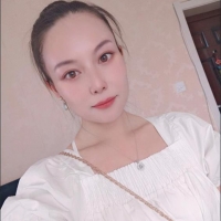 新华街的轻熟妞 样子像老婆 有感觉